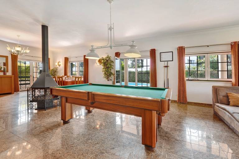 Family Friendly Villa Aroeira Golf with Pool, Garden, A/C & Wi-Fi — photo 5