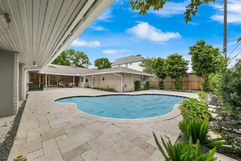 Villa Southwest Houston