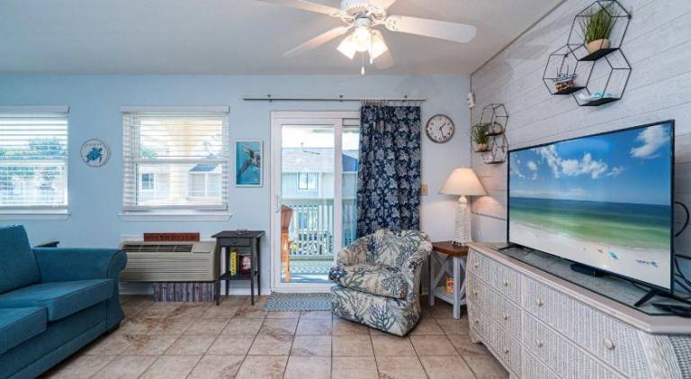 House with pool in Bay City, AL
