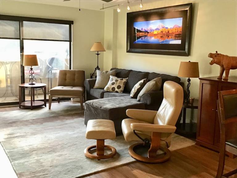 Condo Avon