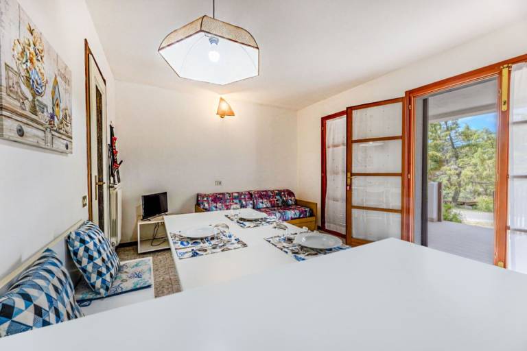 Family-friendly lovely apartment with terrace, barbeque & yard | Pets allowed — photo 4