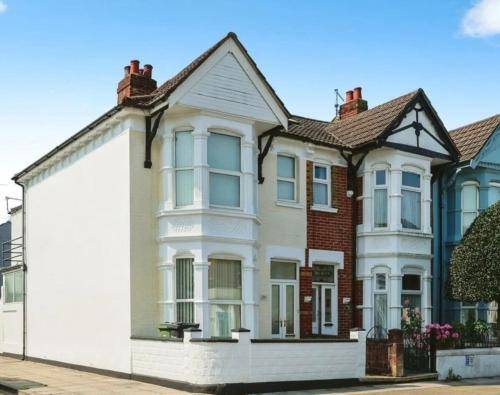 House  Cosham