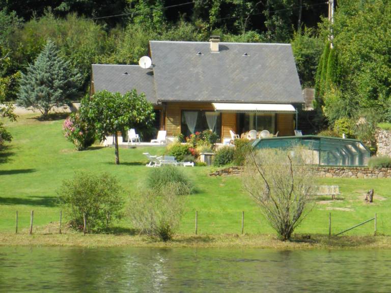 Gîte Monceaux-sur-Dordogne