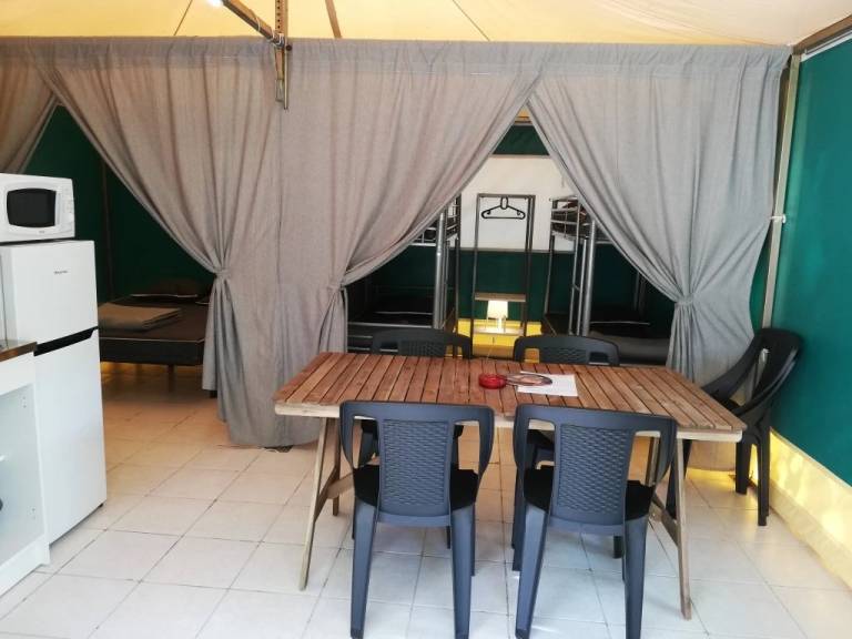 Tent with barbeque & terrace | Dogs allowed — photo 2