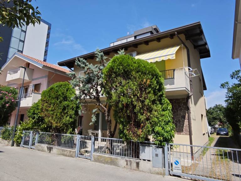 Apartment with garden | Next to the beach | Dogs allowed in Udine