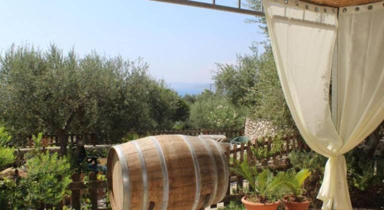 Fully equipped ample villa with garden, patio & barbeque | Pets allowed — photo 3