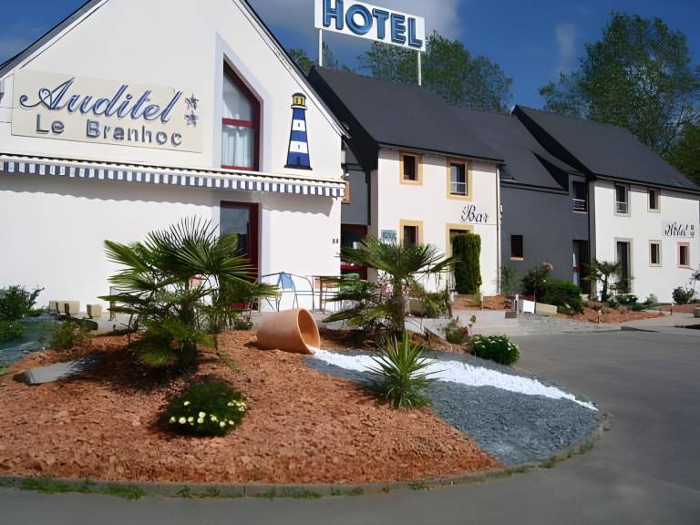 Hotel Le Branhoc - Brit Hotel Auray in Auray