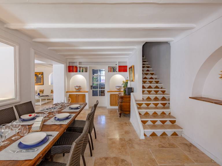 Vacation home with garden, private pool & barbecue — photo 4