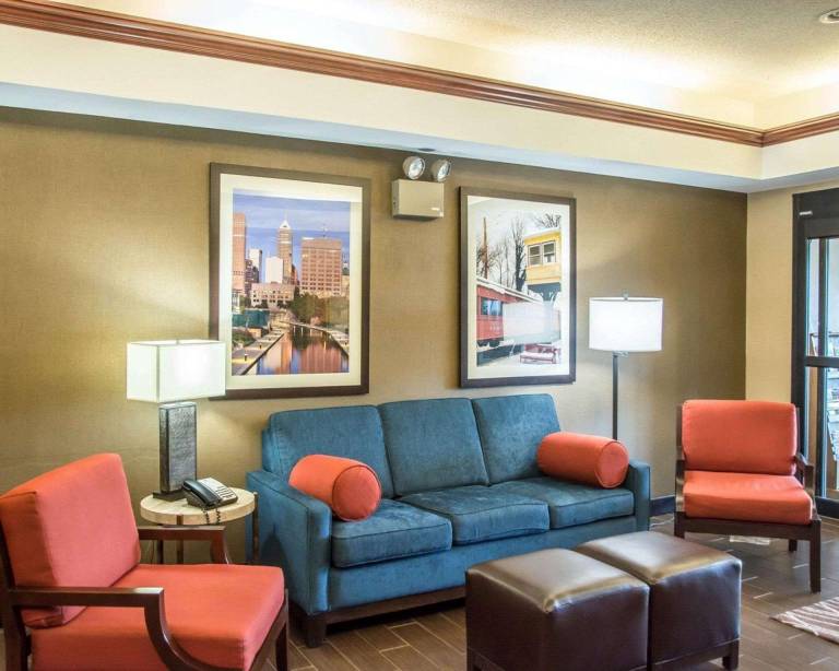 Comfort Inn & Suites Lawrenceburg — photo 2