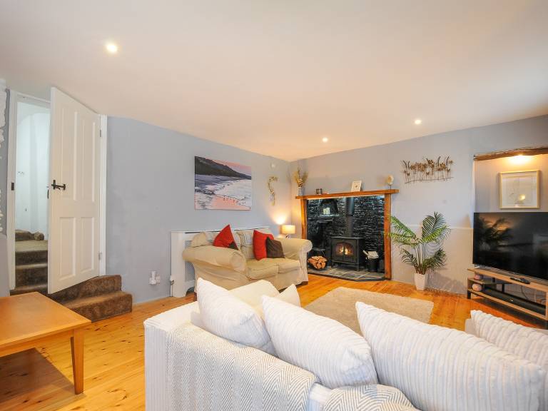 Cottage with garden & BBQ — photo 3