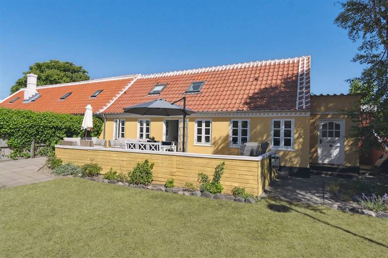 Child-friendly pleasant vacation home with garden, barbeque & terrace | Pets allowed in Skagen