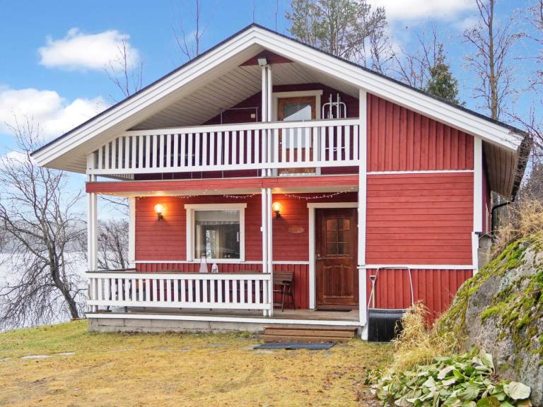 Vacation home with sauna — photo 2