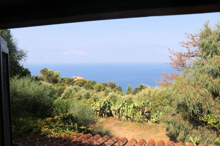 Casa il Portico, for 2 people, with sea view and access to the beach — photo 4