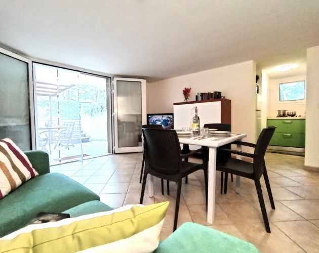 Holiday apartment with terrace — photo 5
