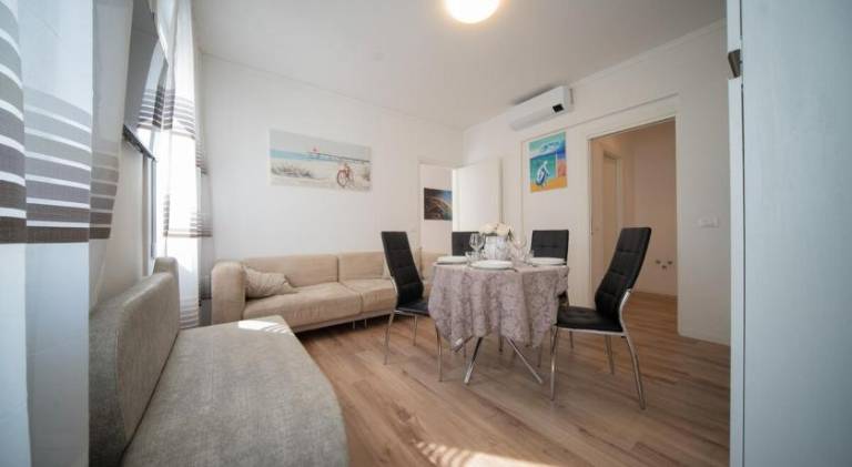 Holiday apartment with patio | Suitable for remote work — photo 3