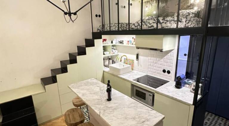 Apartment | Close to Notre-Dame de Paris — photo 5