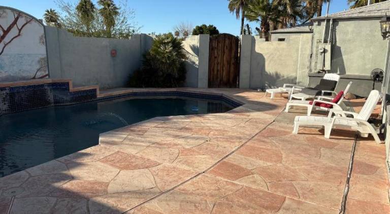 DIAMOND STUDIO SUITE Full kitchen SWIMMING POOL private gated yard Arts Roosevelt row ASU convention — photo 3