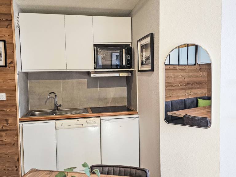 Child-friendly apartment with sauna & hot tub | Mountain view | Ski nearby | Pets are welcome — photo 2