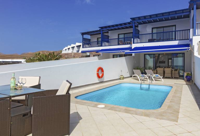 Villa  Playa Quemada