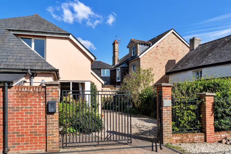 Cottage Bovey Tracey