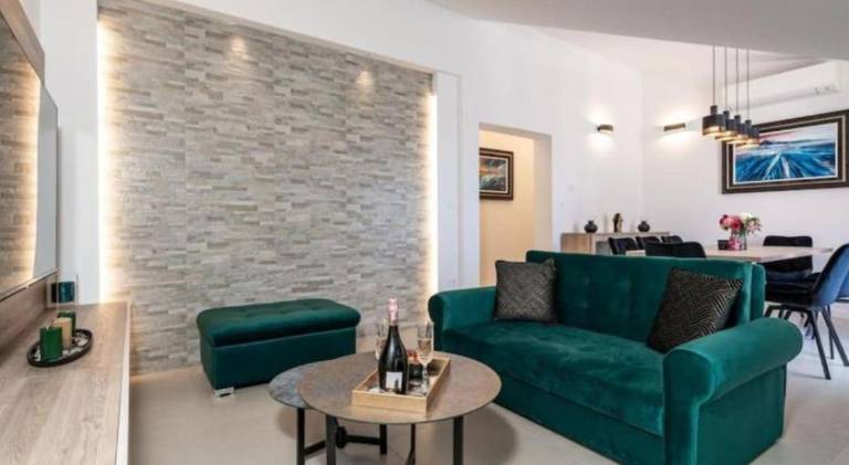 Apartment with 4 rooms for 9 persons — photo 3