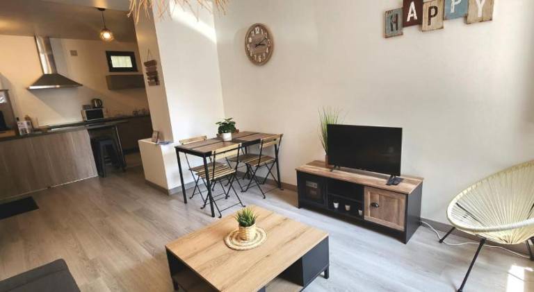 Apartment with 1 room for 6 persons in Tours