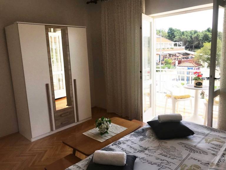 Private room | Next to the beach | Dogs allowed — photo 4