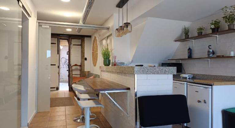 Holiday apartment with patio | Pet-friendly — photo 2