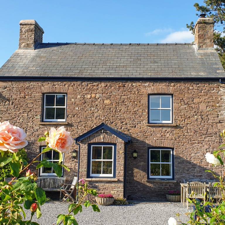 Cottage  Crickhowell
