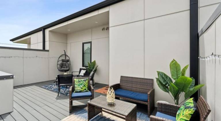 Ample vacation home | Perfect for remote work | Pet-friendly — photo 5