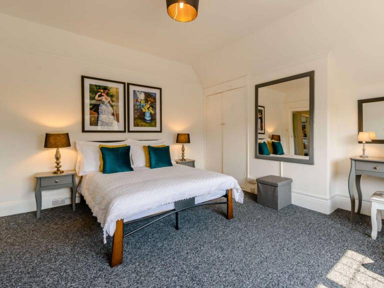 Holiday apartment with 2 rooms for 4 persons — photo 4