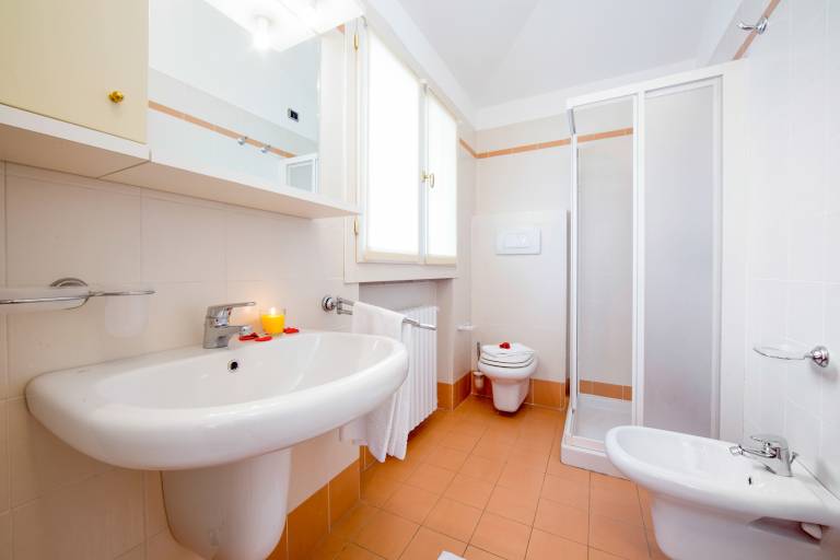 Family-oriented studio with patio | Mountain view | Next to the beach | Pet-friendly — photo 5