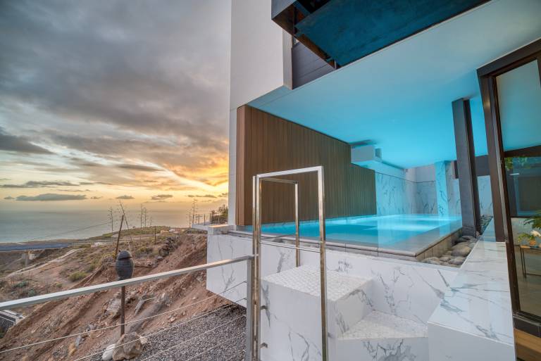Design Villa, Sea View, Heated Pool — photo 2
