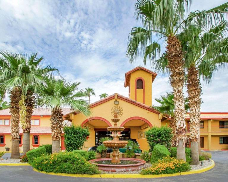 Quality Inn & Suites Goodyear - Phoenix West in Goodyear, AZ