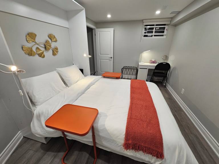 Apartment  Richmond Hill