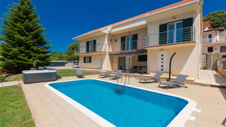 Villa Cista Velika