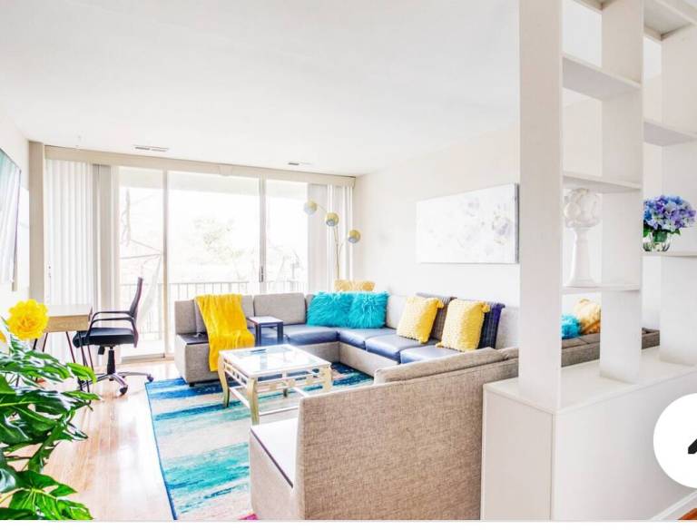 Condo Washington