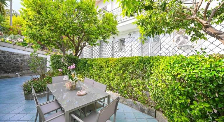 Pleasant apartment | Dogs allowed in Ischia