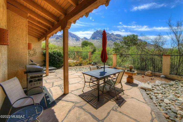 House Oro Valley