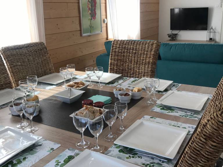 Cottage with BBQ & garden — photo 4