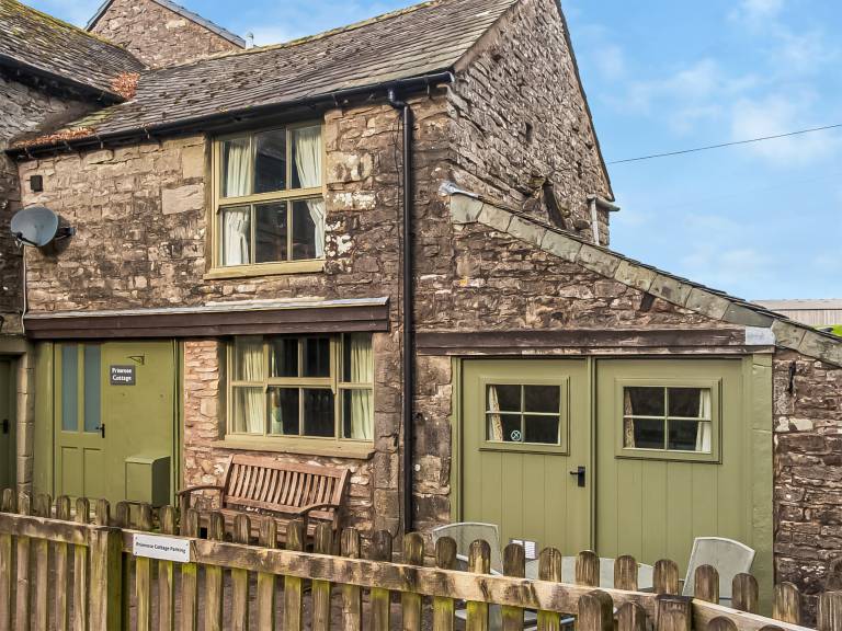 Cottage Shap