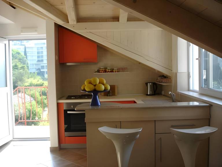 Pleasant holiday apartment with patio & garden | Close to the beach | Pet-friendly — photo 4
