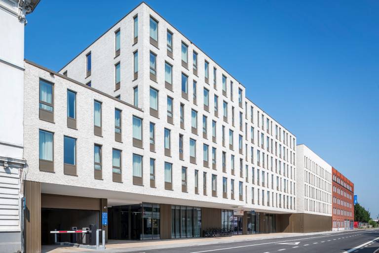 Adagio Access Gent Centrum Dampoort in Ghent