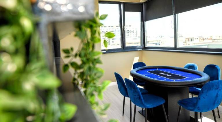 Aquarium Residence Penthouse 7 — photo 4
