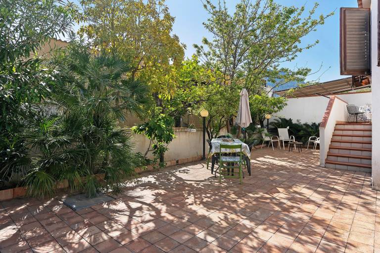 Villa 'Goffry' with Mountain View, Private Terrace and Air Conditioning — photo 3