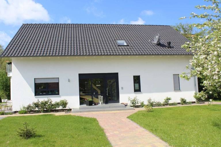 Nice house with garden & terrace | Pets allowed — photo 2
