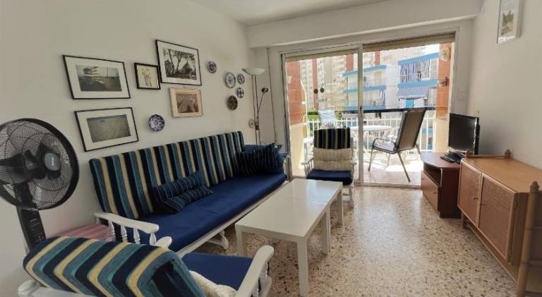 Apartment with garden, pool & patio — photo 2