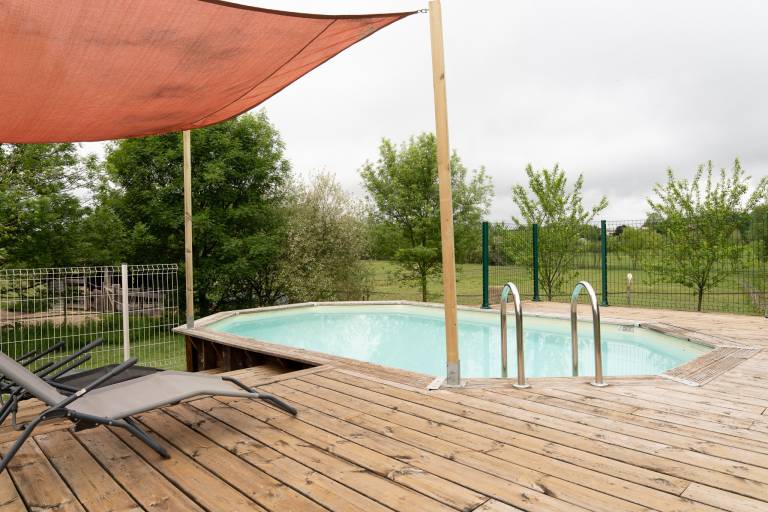 Vacation home with patio, barbeque & pool | Garden view | Pet-friendly in Libourne