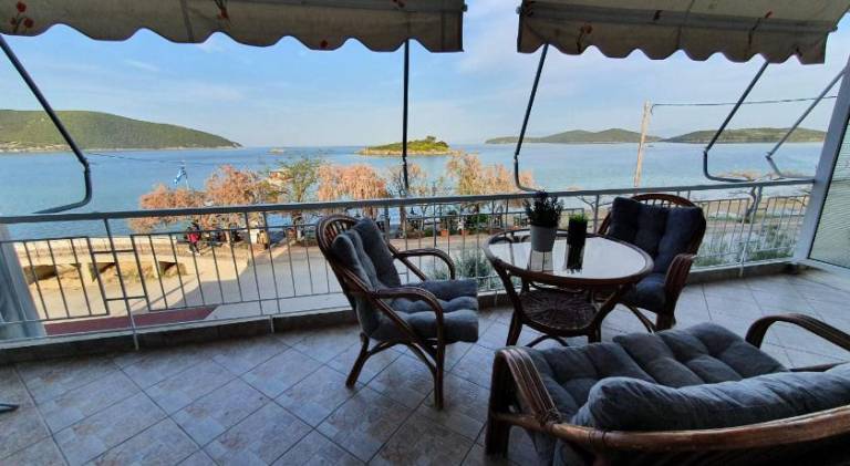 Rental apartment with terrace | Beach nearby | Dogs allowed in Kavala