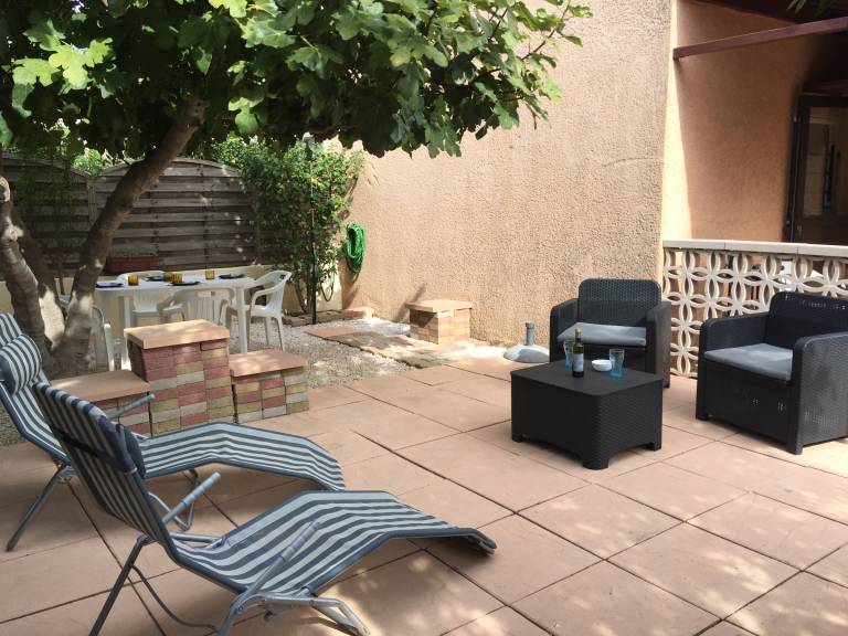 Charming apartment with yard | Pets are welcome — photo 2